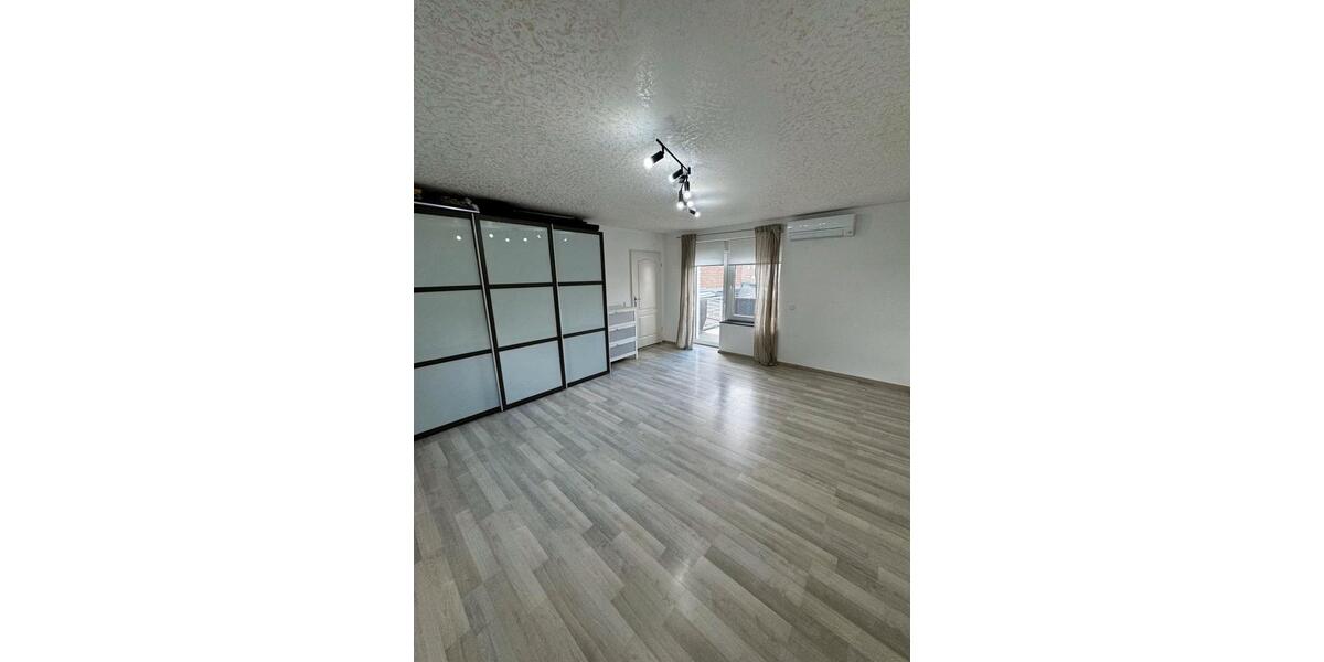 Reihenhaus Alsdorf - 7 Zimmer, 260 m&sup2;, 570.000&euro; | Angebot:26063326