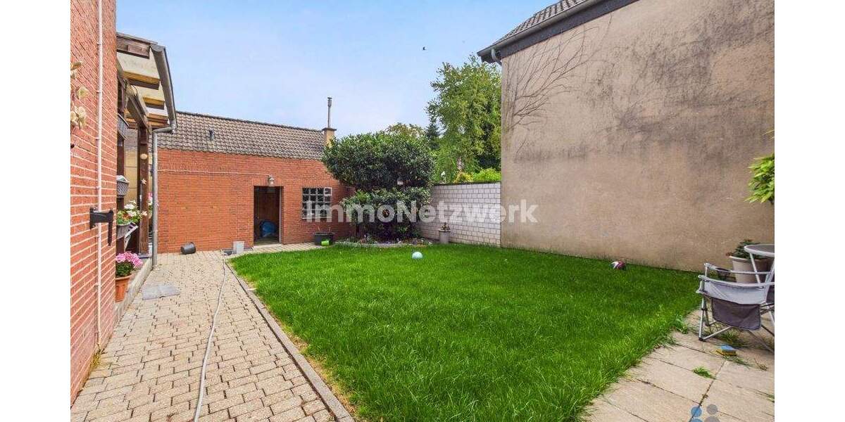 Einfamilienhaus Vettweiß - 6 Zimmer, 150 m&sup2;, 275.000&euro; | Angebot:25714019