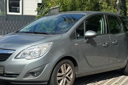Opel Meriva 212.000 km 1.999 &euro; Eschweiler 52249