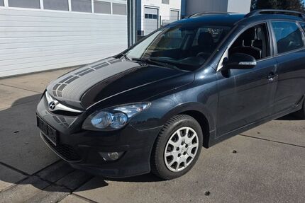 Hyundai i30 192.000 km 2.490 &euro; Eschweiler 52249