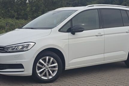 VW Touran 166.000 km 18.800 &euro; Bedburg 50181