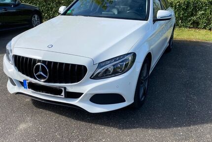 Mercedes-Benz C 220 176.551 km 15.300 &euro; Düren 52355