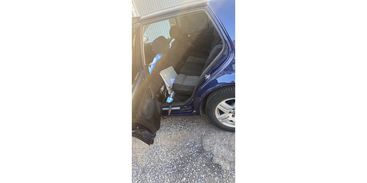 VW Golf 140.000 km 3.000 &euro; Würselen 52146