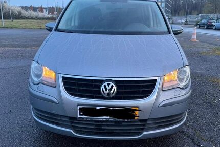 VW Touran 154.000 km 7.800 &euro; Elsdorf 50189
