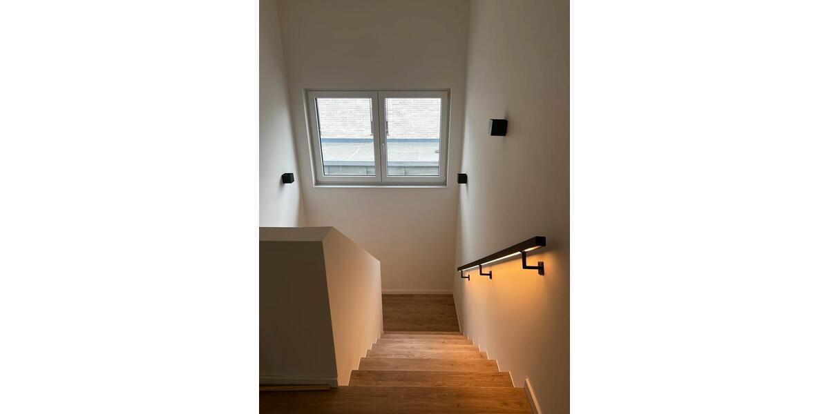 Einfamilienhaus Erkelenz - 7 Zimmer, 164 m&sup2;, 775.000&euro; | Angebot:26227532