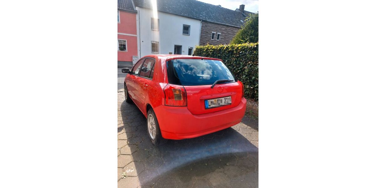 Toyota Corolla 380.000 km 1.300 &euro; Titz 52445