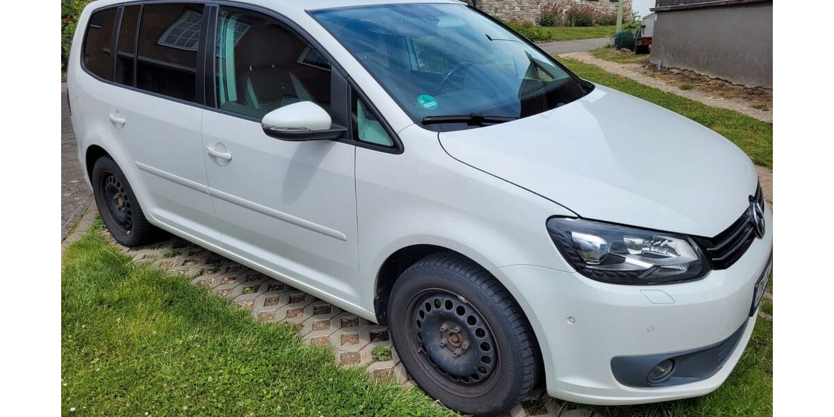 VW Touran 285.000 km 6.100 &euro; Hürtgenwald 52393