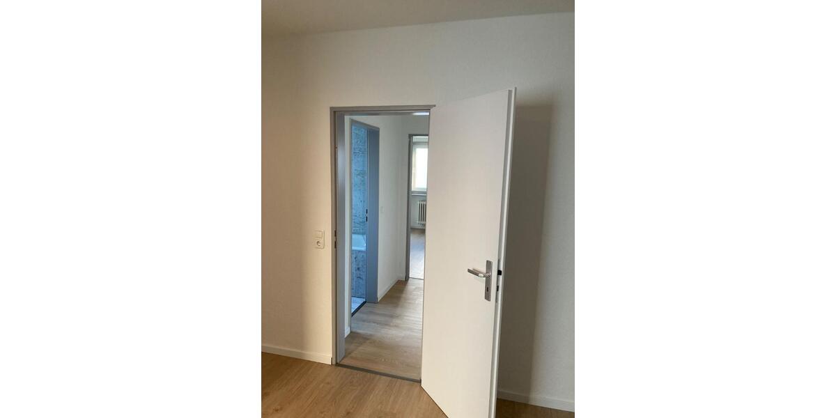 Erdgeschoßwohnung Düren Mariaweiler-Hoven - 3 Zimmer, 61 m&sup2;, 135.000&euro; | Angebot:25931612