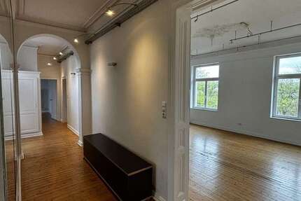 Wohnung Aachen Aachen-Mitte - 4.5 Zimmer, 140 m&sup2;, 1.890&euro; | Angebot:26002603