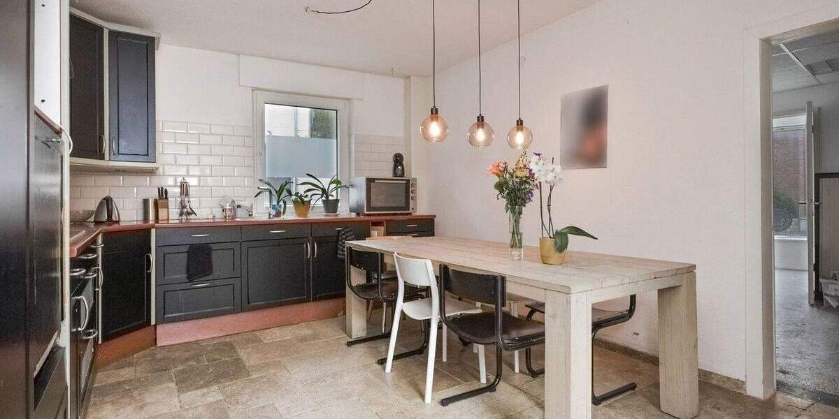 Mehrfamilienhaus, Wohnhaus Gangelt / Breberen Breberen - 7 Zimmer, 166 m&sup2;, 169.000&euro; | Angebot:25780710