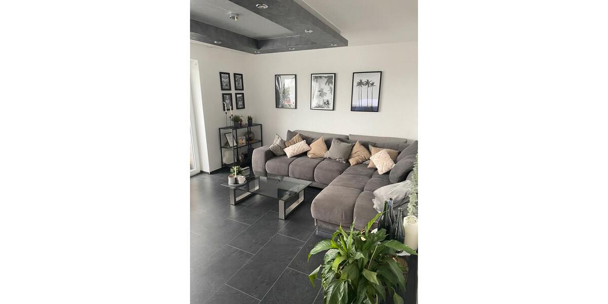 Etagenwohnung Düren Distelrath - 4 Zimmer, 85 m&sup2;, 195.000&euro; | Angebot:27096115