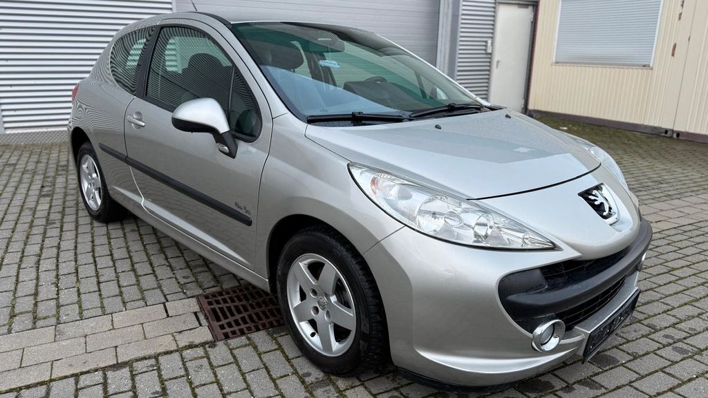 Peugeot 207 108.171 km 2.390 &euro; Düren 52349
