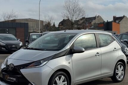 Toyota Aygo (X) 75.575 km 6.999 &euro; Düren 52349