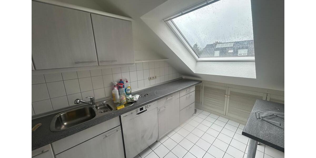 Dachgeschoßwohnung Geilenkirchen - 3 Zimmer, 54 m&sup2;, 830&euro; | Angebot:26017927