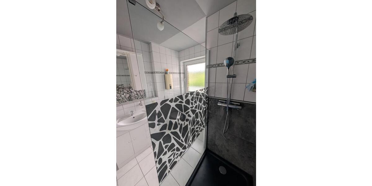 Etagenwohnung Aachen Eilendorf - 2 Zimmer, 62 m&sup2;, 910&euro; | Angebot:26537098
