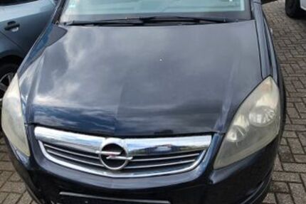 Opel Zafira 260.000 km 3.990 &euro; Langerwehe 52379