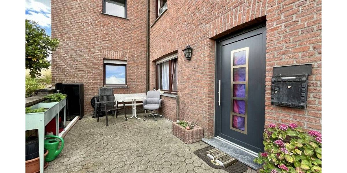 Reihenmittelhaus Stolberg (Rhld.) Münsterbusch - 5 Zimmer, 136 m&sup2;, 268.000&euro; | Angebot:26192162