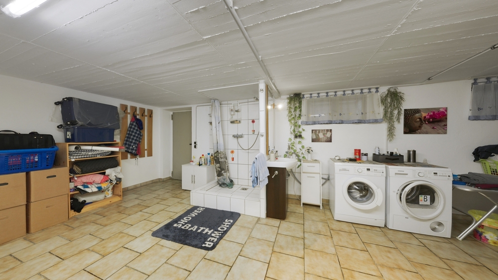 3D: Familienglück in ruhiger Lage - Sehr gepflegtes Einfamilienhaus mit Kamin, Balkon und viel Platz - Reihenendhaus Gangelt | Angebot:26748668