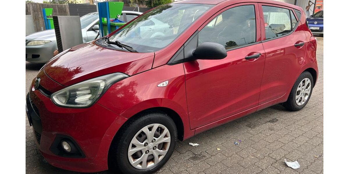 Hyundai i10 127.000 km 4.900 &euro; Aachen 52080