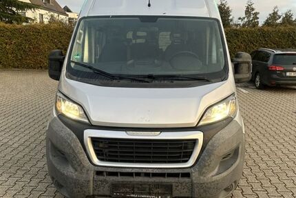 Peugeot Boxer 189.000 km 8.990 &euro; Düren 52351