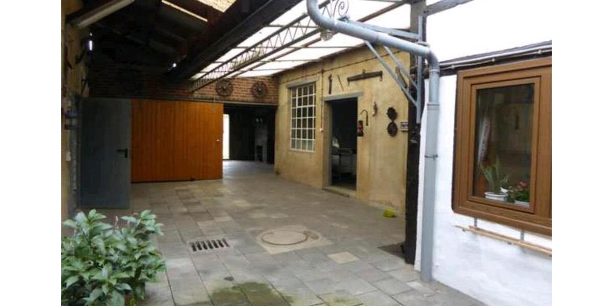 Einfamilienhaus Hückelhoven - 6 Zimmer, 145 m&sup2;, 230.000&euro; | Angebot:26722199