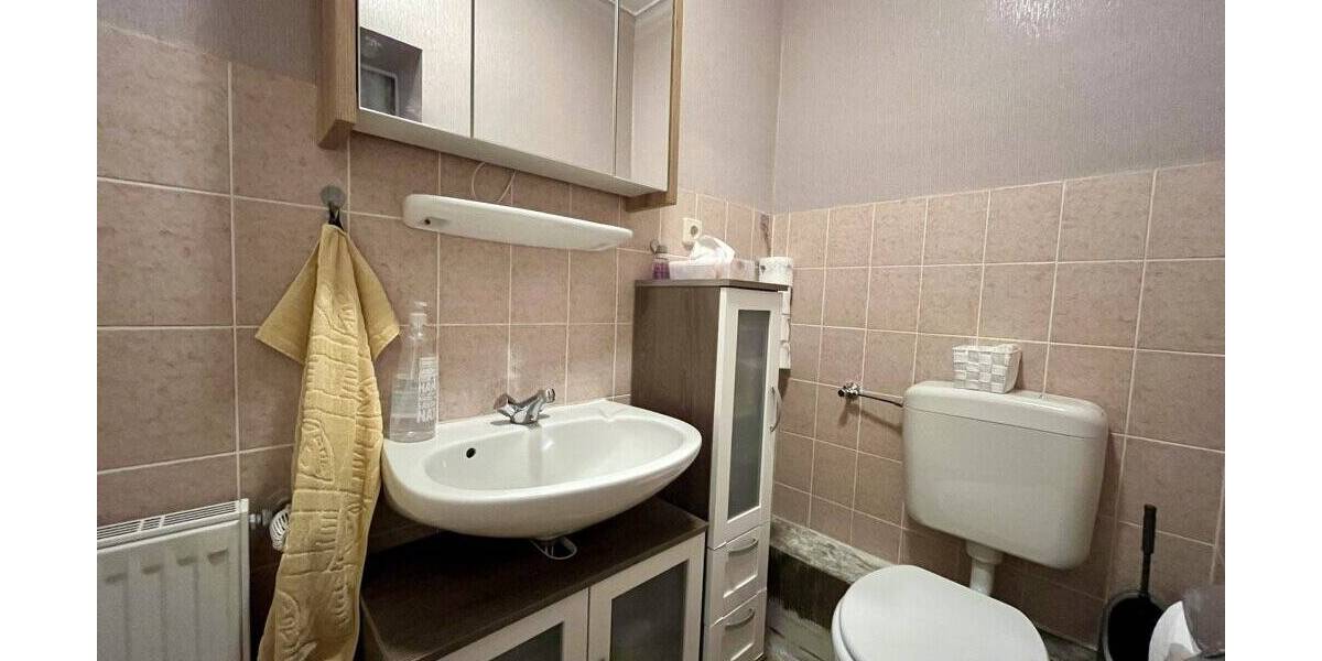 Reihenmittelhaus Stolberg (Rhld.) Münsterbusch - 5 Zimmer, 136 m&sup2;, 268.000&euro; | Angebot:26192162