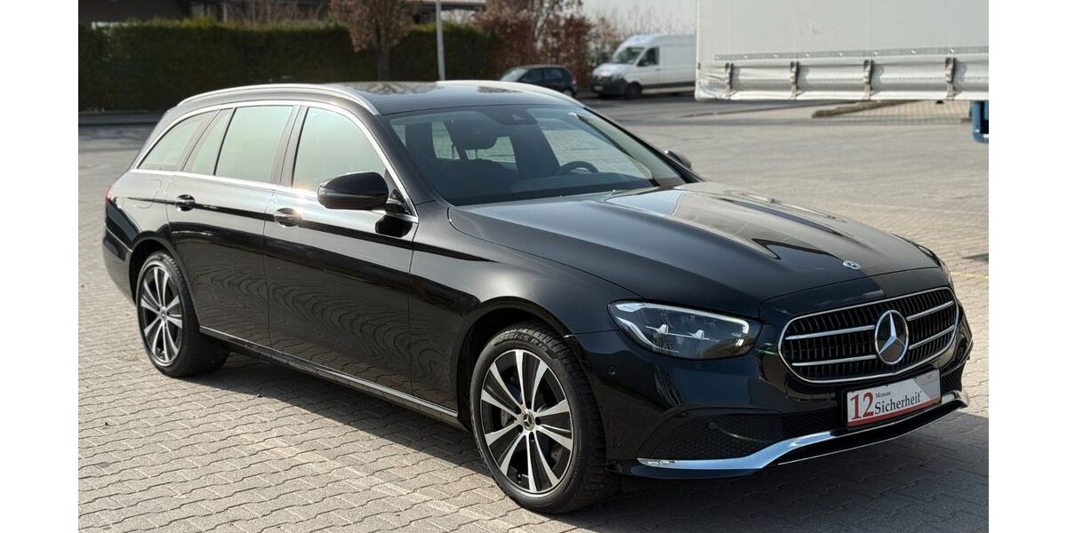 Mercedes-Benz E 300 81.662 km 26.990 &euro; Alsdorf 52477