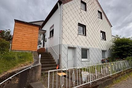 Haus Hürtgenwald - 4 Zimmer, 95 m&sup2;, 116.000&euro; | Angebot:25783784