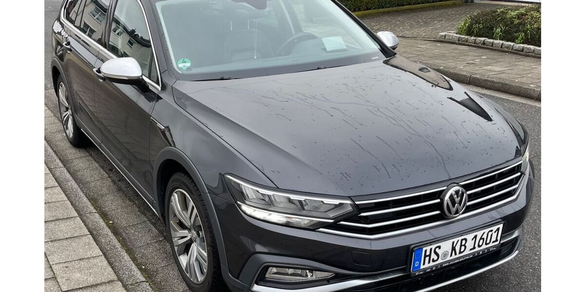 VW Passat Alltrack 214.000 km 18.100 &euro; Übach-Palenberg 52531