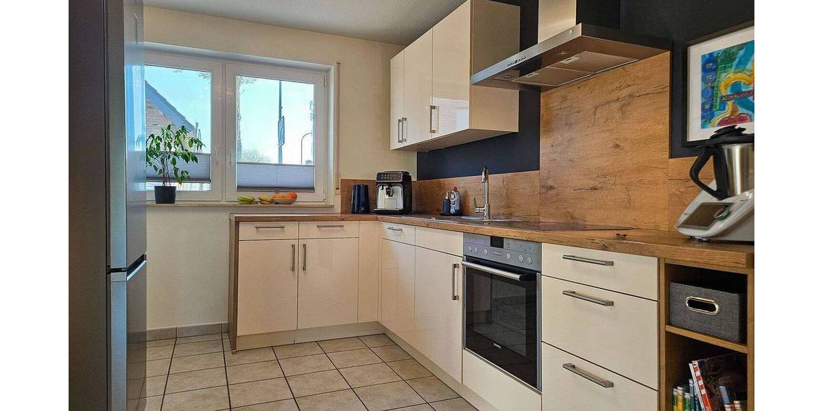 Mehrfamilienhaus, Wohnhaus Baesweiler Setterich - 4 Zimmer, 121 m&sup2;, 420.000&euro; | Angebot:26107089