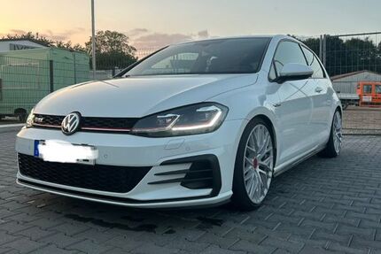 VW Golf 89.000 km 16.700 &euro; Erkelenz 41812