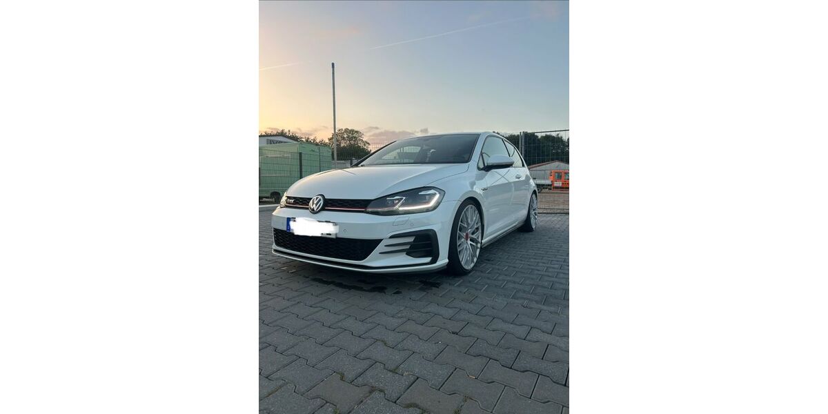 VW Golf 89.000 km 16.700 &euro; Erkelenz 41812