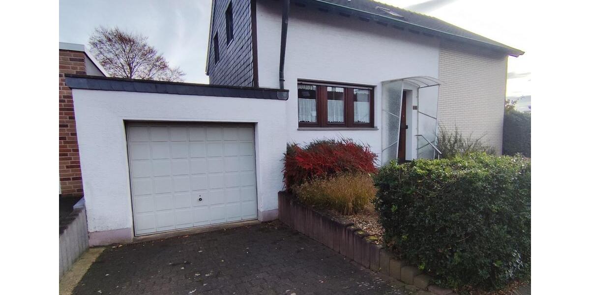 Einfamilienhaus Stolberg (Rheinland) - 6.5 Zimmer, 104 m&sup2;, 310.000&euro; | Angebot:25292212