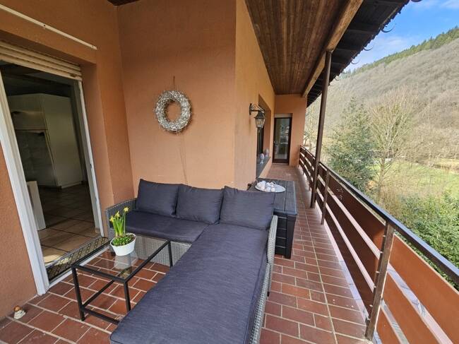 Mehrfamilienhaus, Wohnhaus Simmerath Dedenborn - 6 Zimmer, 228 m&sup2;, 395.000&euro; | Angebot:26029910