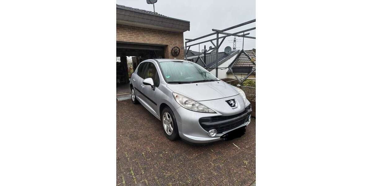 Peugeot 207 54.000 km 4.200 &euro; Herzogenrath 52134