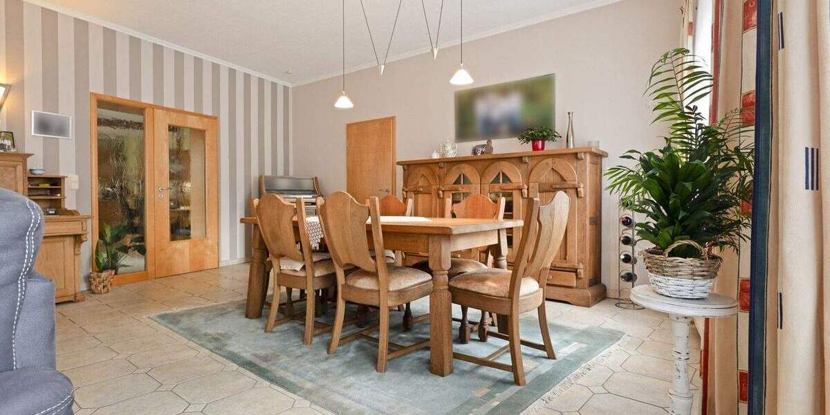 Mehrfamilienhaus, Wohnhaus Heinsberg / Scheifendahl Straeten - 8 Zimmer, 302 m&sup2;, 289.800&euro; | Angebot:25837748