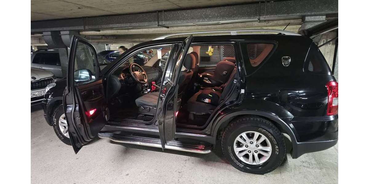 SsangYong Rexton 184.000 km 8.900 &euro; Duren 52353