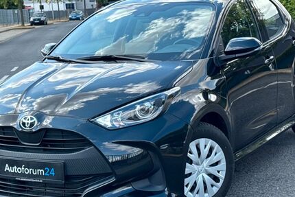 Toyota Yaris 41.000 km 13.250 &euro; Jülich 52428