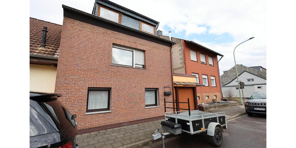 Reihenhaus Niederzier - 1 Zimmer, 95 m&sup2;, 178.000&euro; | Angebot:26791250