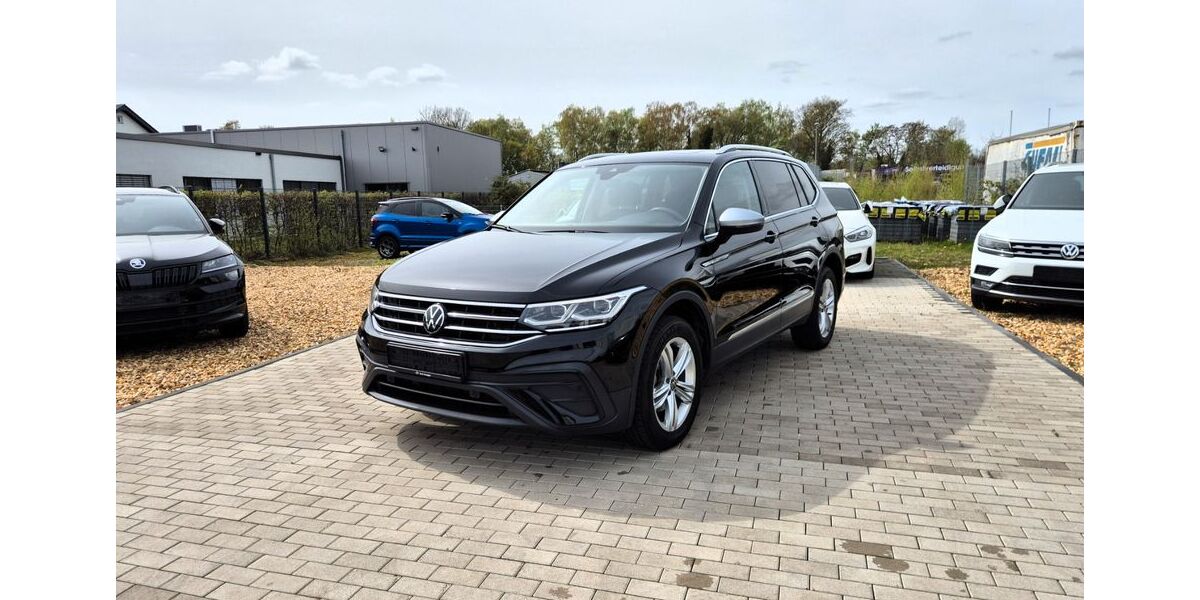 VW Tiguan Allspace 28.000 km 35.499 &euro; Bedburg 50181