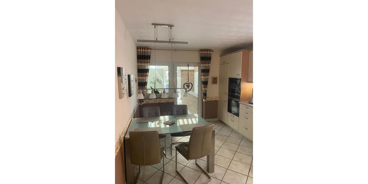 Einfamilienhaus Heinsberg - 5 Zimmer, 180 m&sup2;, 639.000&euro; | Angebot:27285294
