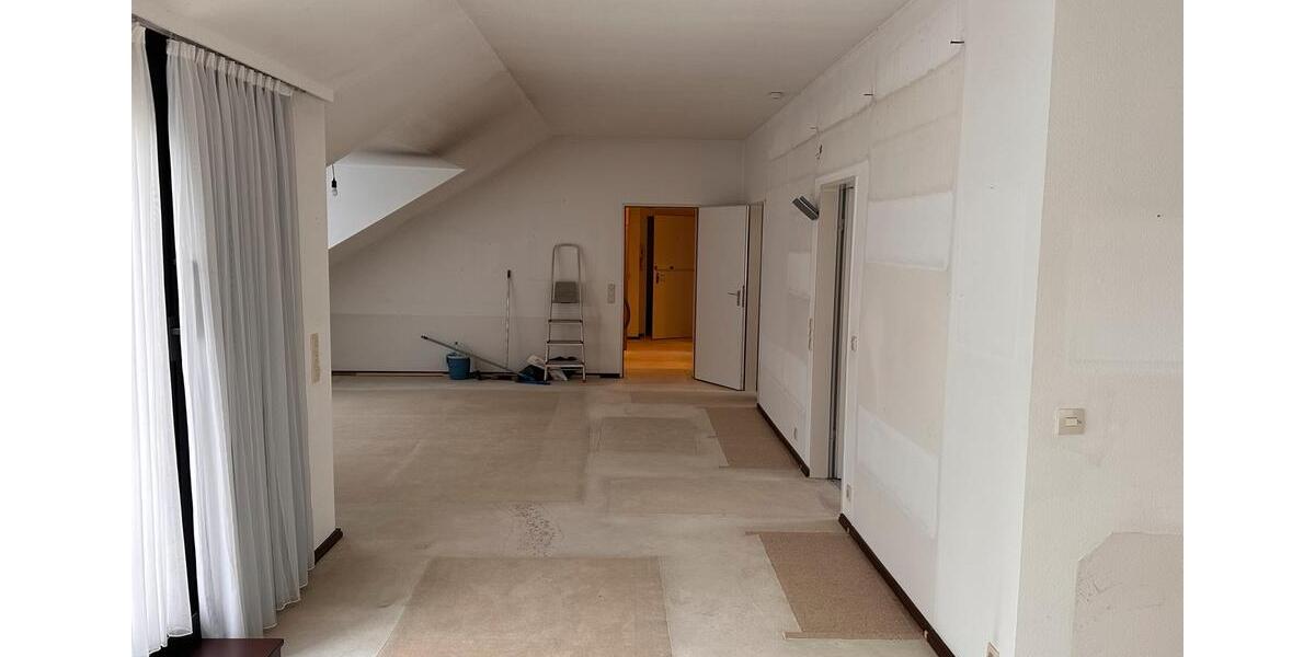 Dachgeschoßwohnung Aachen Aachen-Mitte - 2 Zimmer, 95 m&sup2;, 950&euro; | Angebot:24522712