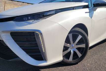 Toyota Mirai 107.500 km 13.900 &euro; Eschweiler 52249