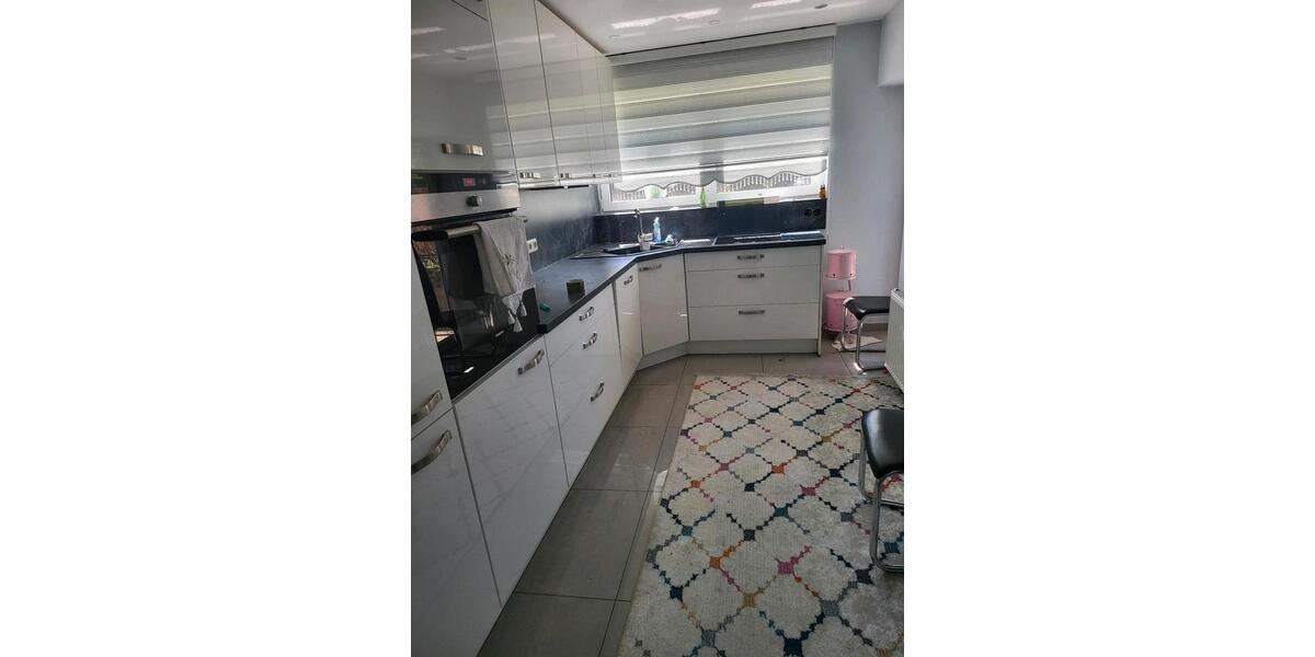 Etagenwohnung Hückelhoven - 4 Zimmer, 100 m&sup2;, 250.000&euro; | Angebot:26719096