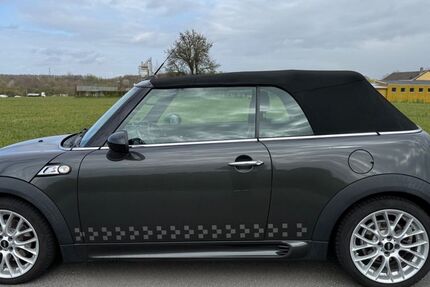 Mini Cooper S Cabrio 98.000 km 11.100 &euro; Alsdorf 52477