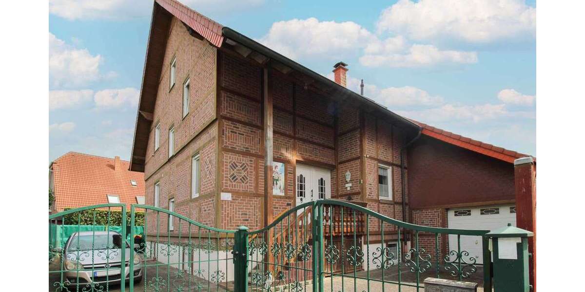 Einfamilienhaus Hückelhoven - 7 Zimmer, 318 m&sup2;, 385.000&euro; | Angebot:26178233