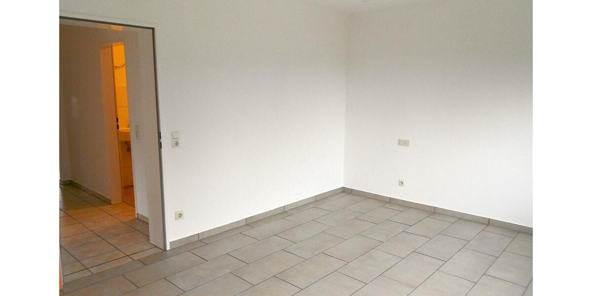 Etagenwohnung Düren Mariaweiler-Hoven - 3 Zimmer, 94 m&sup2;, 900&euro; | Angebot:26532527