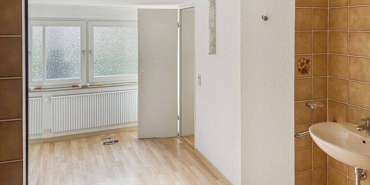 Mehrfamilienhaus, Wohnhaus Eschweiler - 8 Zimmer, 250 m&sup2;, 449.000&euro; | Angebot:25742783