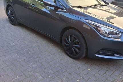 Hyundai i40 163.000 km 7.000 &euro; Baesweiler, Stadt 52499
