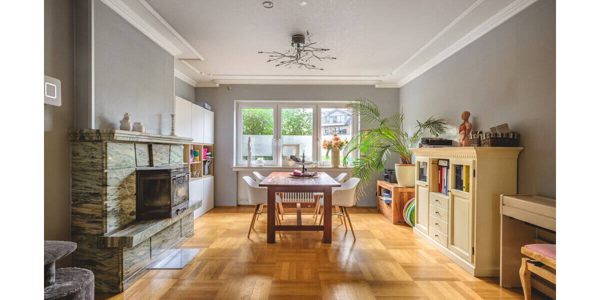 Einfamilienhaus Baesweiler Oidtweiler - 6 Zimmer, 263 m&sup2;, 600.000&euro; | Angebot:26192236